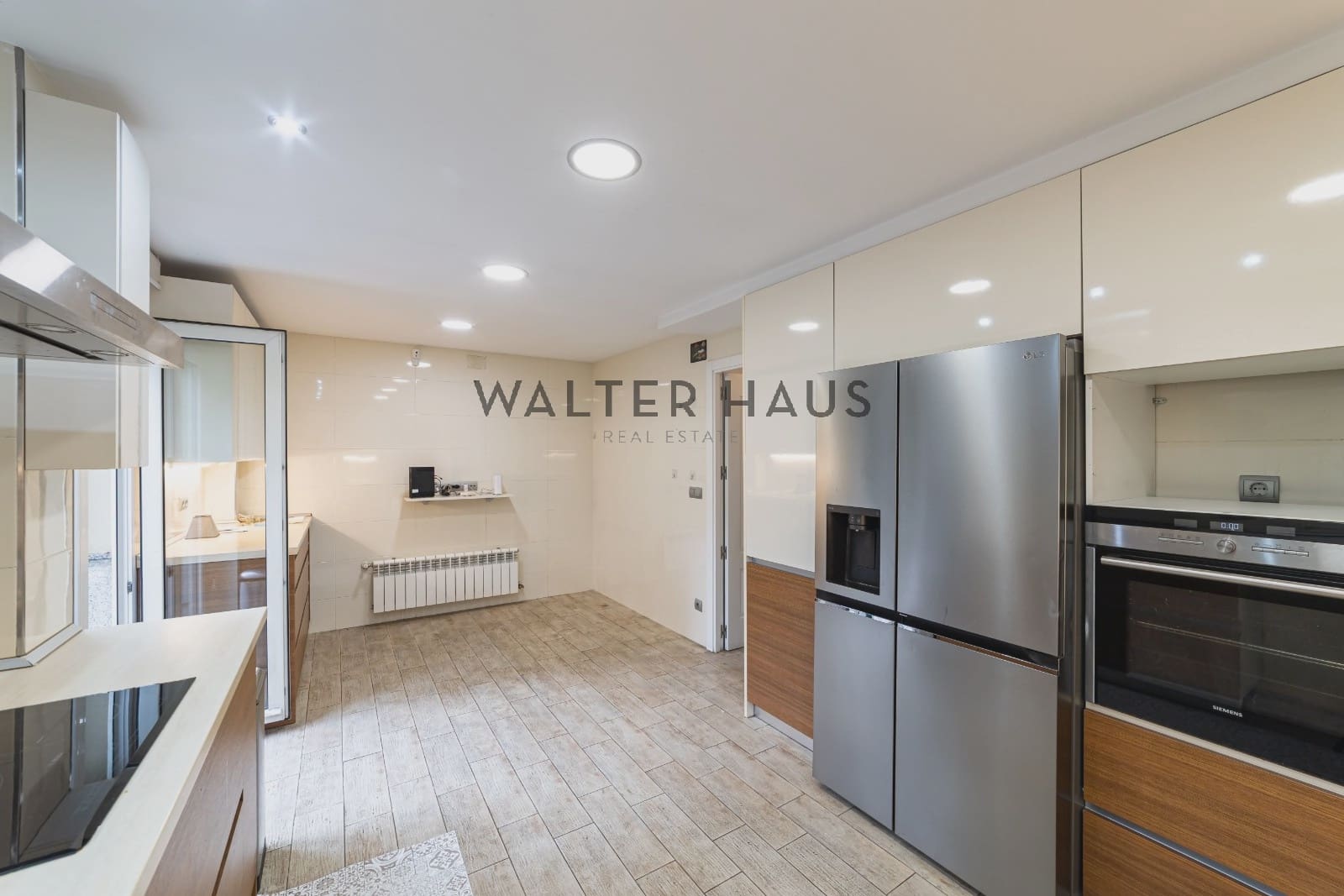 5 bedroom Villa for rent in Madrid city with pool - € 6,000 (Ref: 9389941)