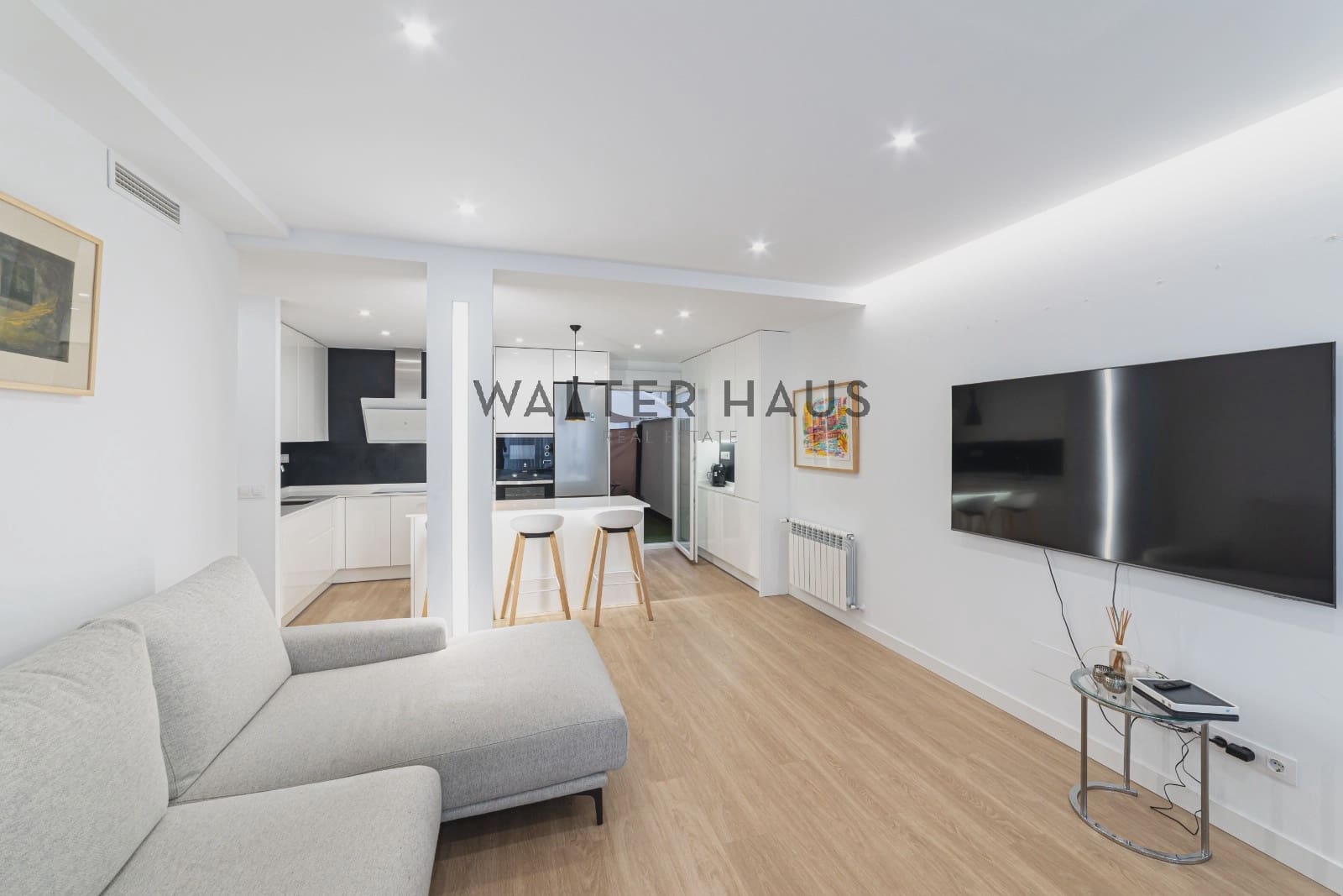 3 soveværelse Lejlighed til salg i Madrid by - € 1.149.000 (Ref: 9394444)