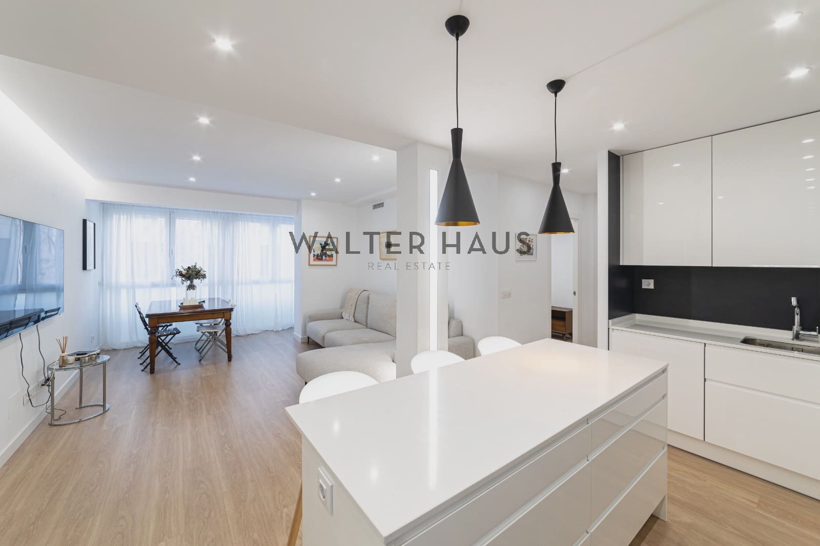 3 soveværelse Lejlighed til salg i Madrid by - € 1.149.000 (Ref: 9394444)