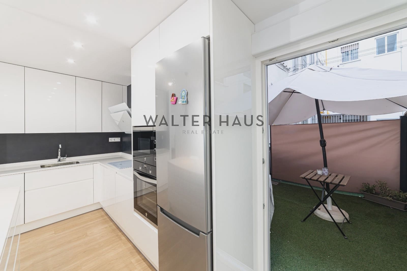 3 soveværelse Lejlighed til salg i Madrid by - € 1.149.000 (Ref: 9394444)