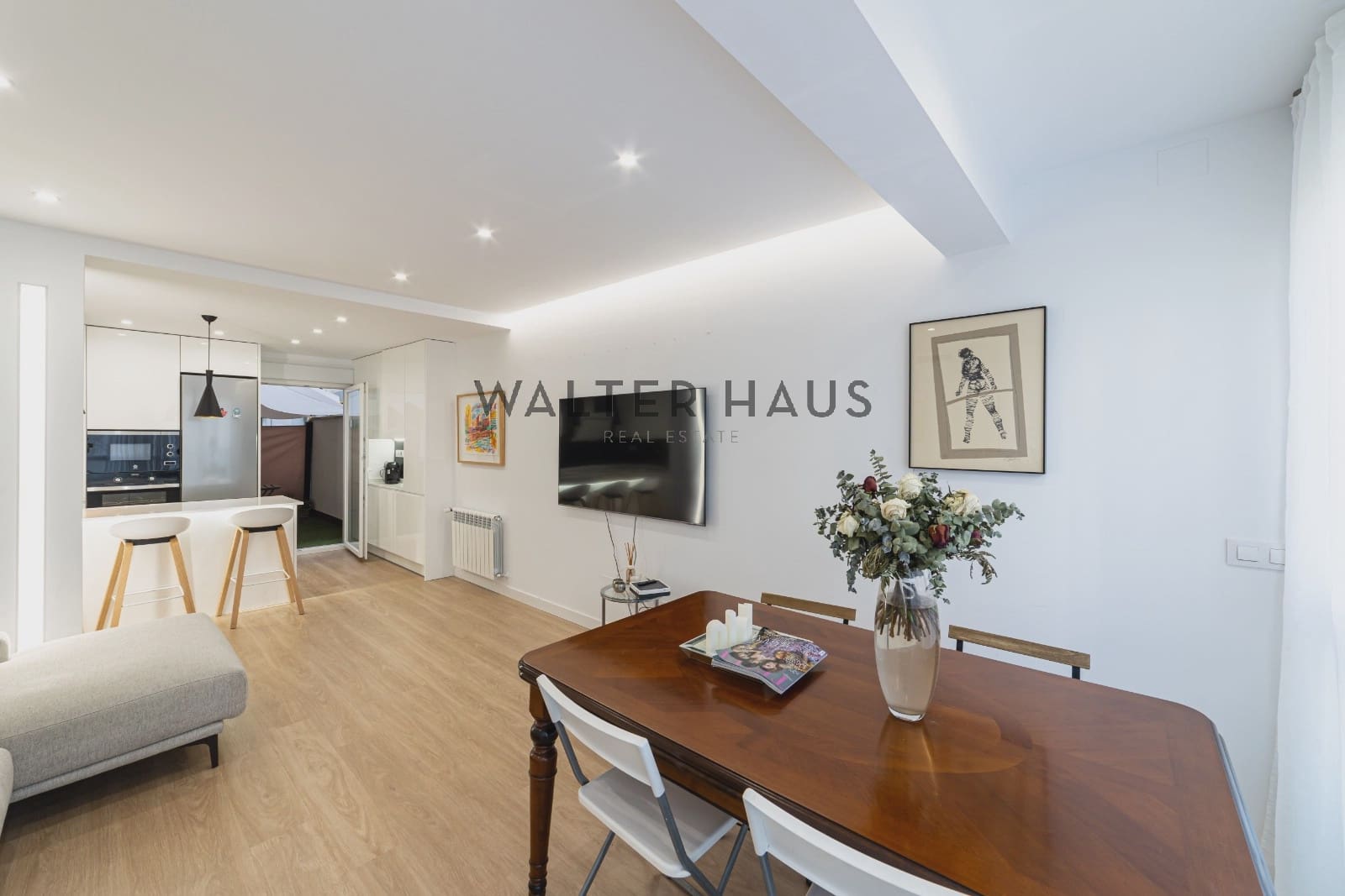 3 soveværelse Lejlighed til salg i Madrid by - € 1.149.000 (Ref: 9394444)