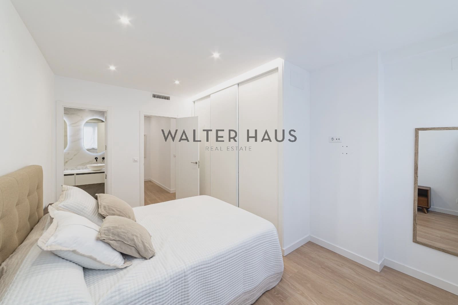 3 soveværelse Lejlighed til salg i Madrid by - € 1.149.000 (Ref: 9394444)