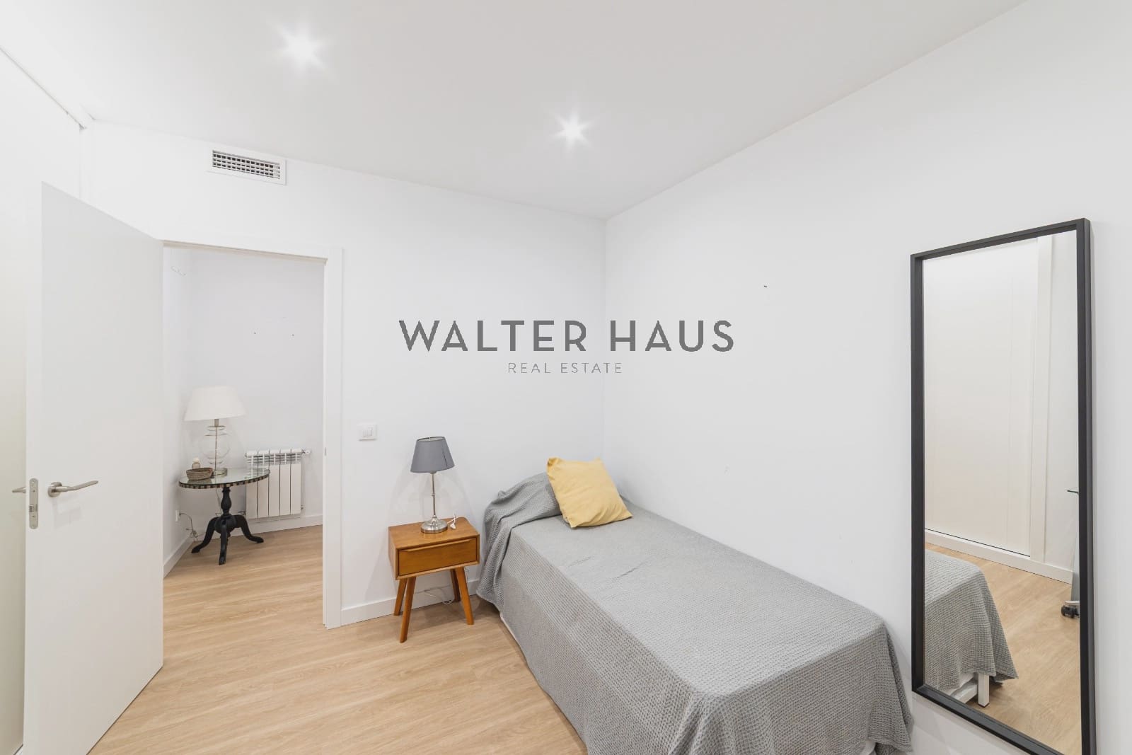 3 soveværelse Lejlighed til salg i Madrid by - € 1.149.000 (Ref: 9394444)