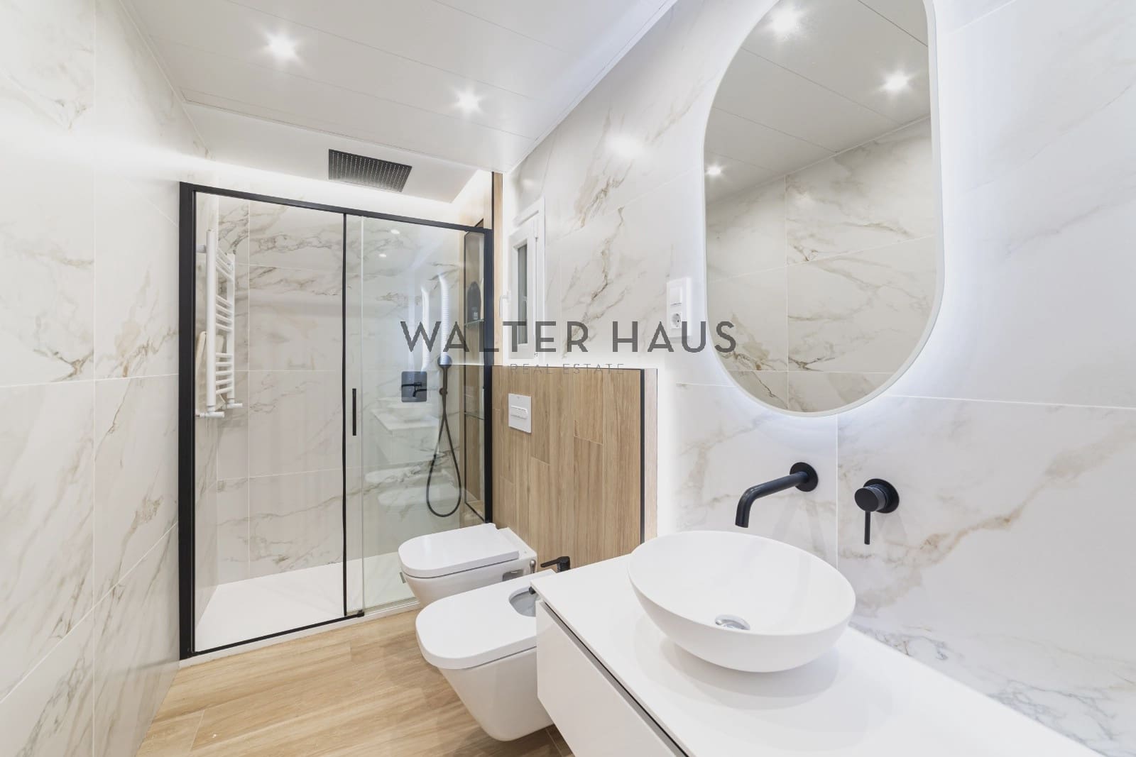 3 soveværelse Lejlighed til salg i Madrid by - € 1.149.000 (Ref: 9394444)