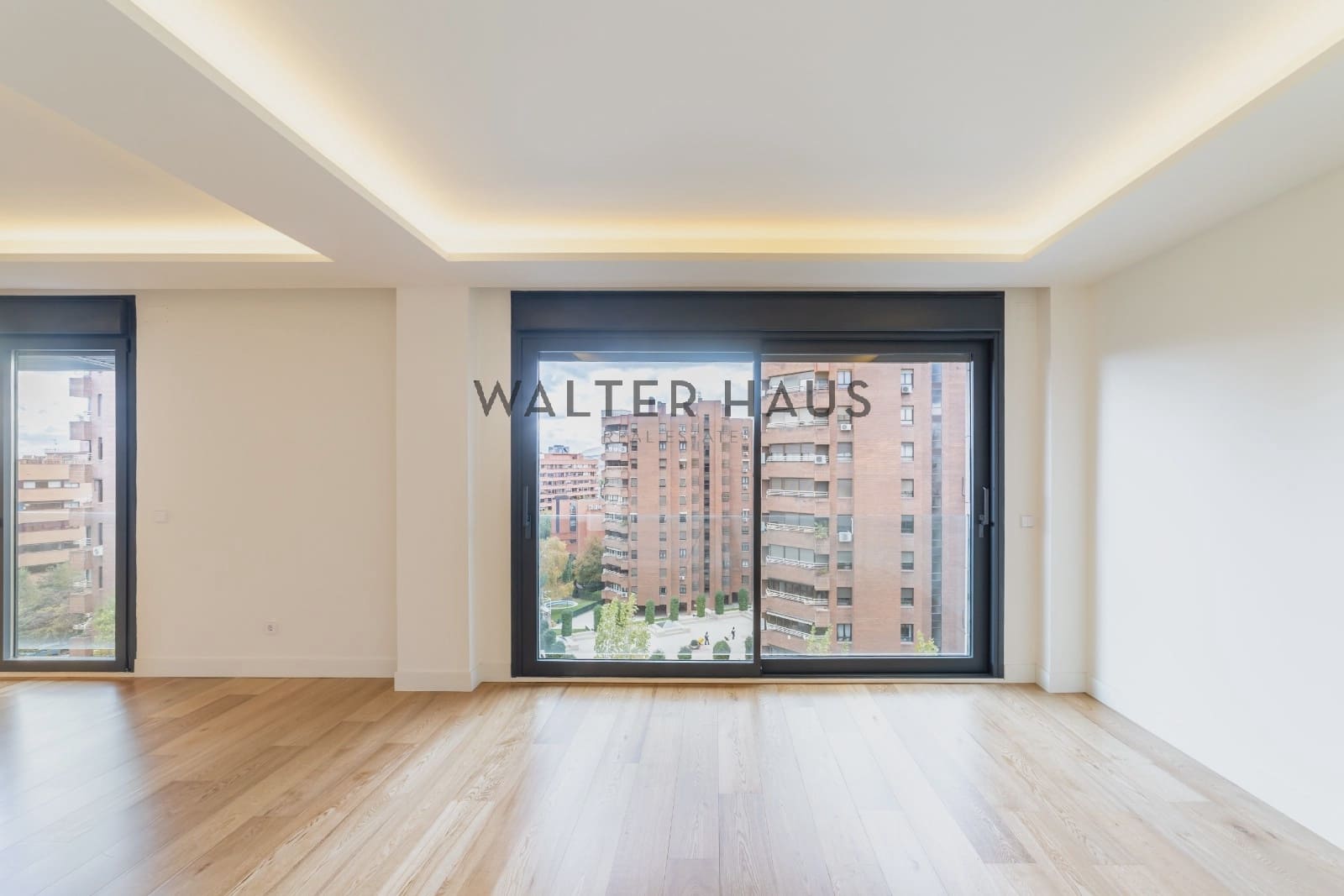 4 soveværelse Lejlighed til leje i Madrid by - € 7.000 (Ref: 9395448)