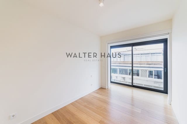 4 bedroom Flat for rent in Hispanoamérica, Madrid city - € 7,000 (Ref: 9395448)