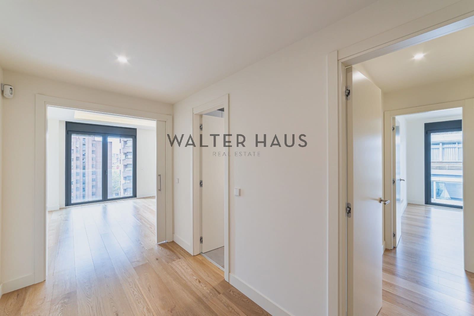 4 soveværelse Lejlighed til leje i Madrid by - € 7.000 (Ref: 9395448)