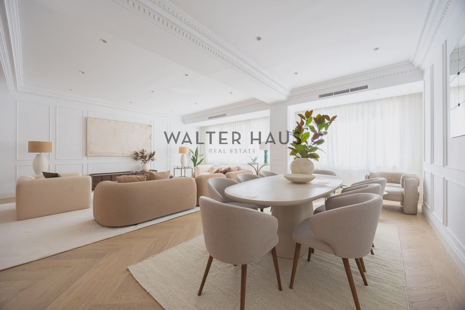 3 bedroom Flat for sale in Madrid city with pool - € 3,750,000 (Ref: 9395449)