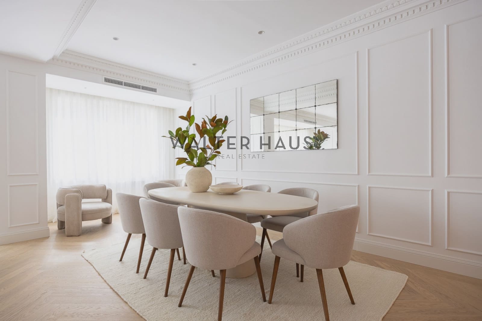 3 bedroom Flat for sale in Madrid city with pool - € 3,750,000 (Ref: 9395449)