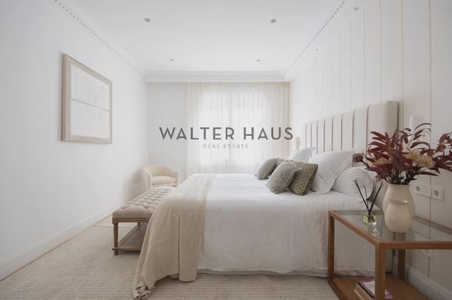 3 bedroom Flat for sale in Madrid city with pool - € 3,750,000 (Ref: 9395449)