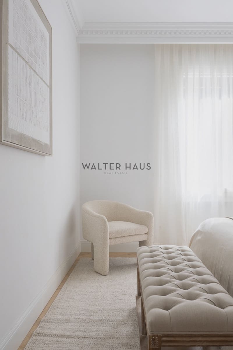 3 bedroom Flat for sale in Madrid city with pool - € 3,750,000 (Ref: 9395449)