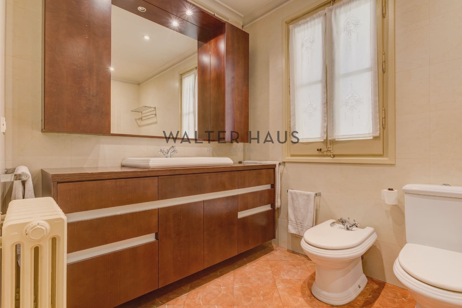 5 soveværelse Lejlighed til salg i Barcelona by - € 1.490.000 (Ref: 9397894)