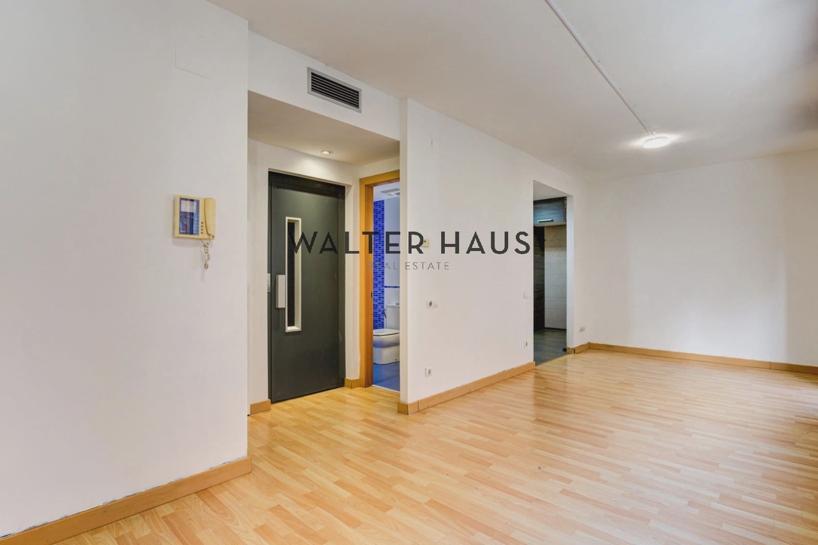 3 soveværelse Lejlighed til salg i Barcelona by - € 890.000 (Ref: 9399987)