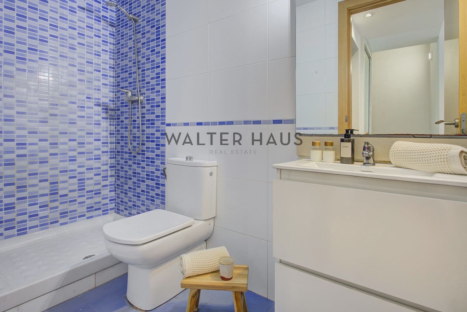 3 soveværelse Lejlighed til salg i Barcelona by - € 890.000 (Ref: 9399987)