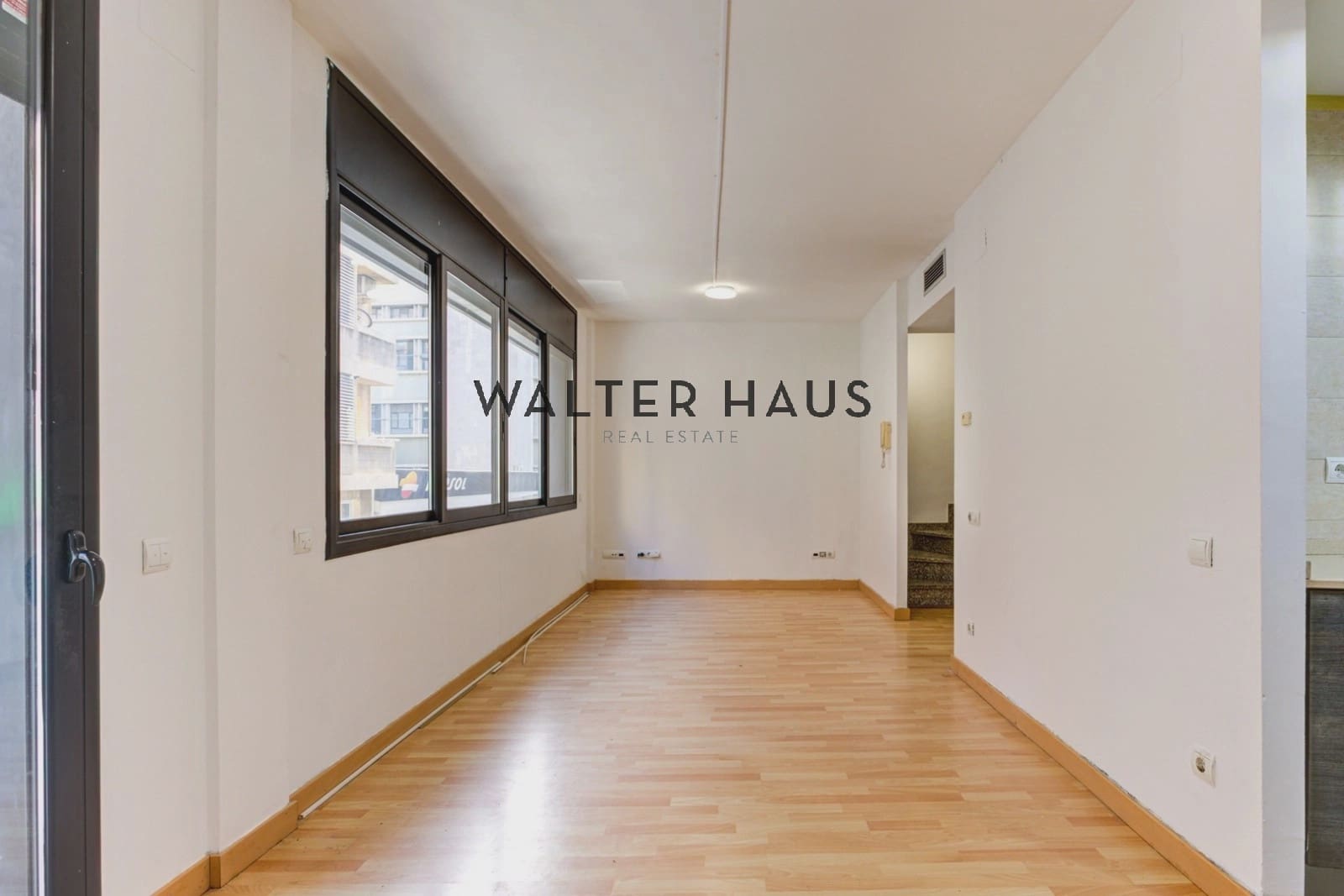 3 soveværelse Lejlighed til salg i Barcelona by - € 890.000 (Ref: 9399987)