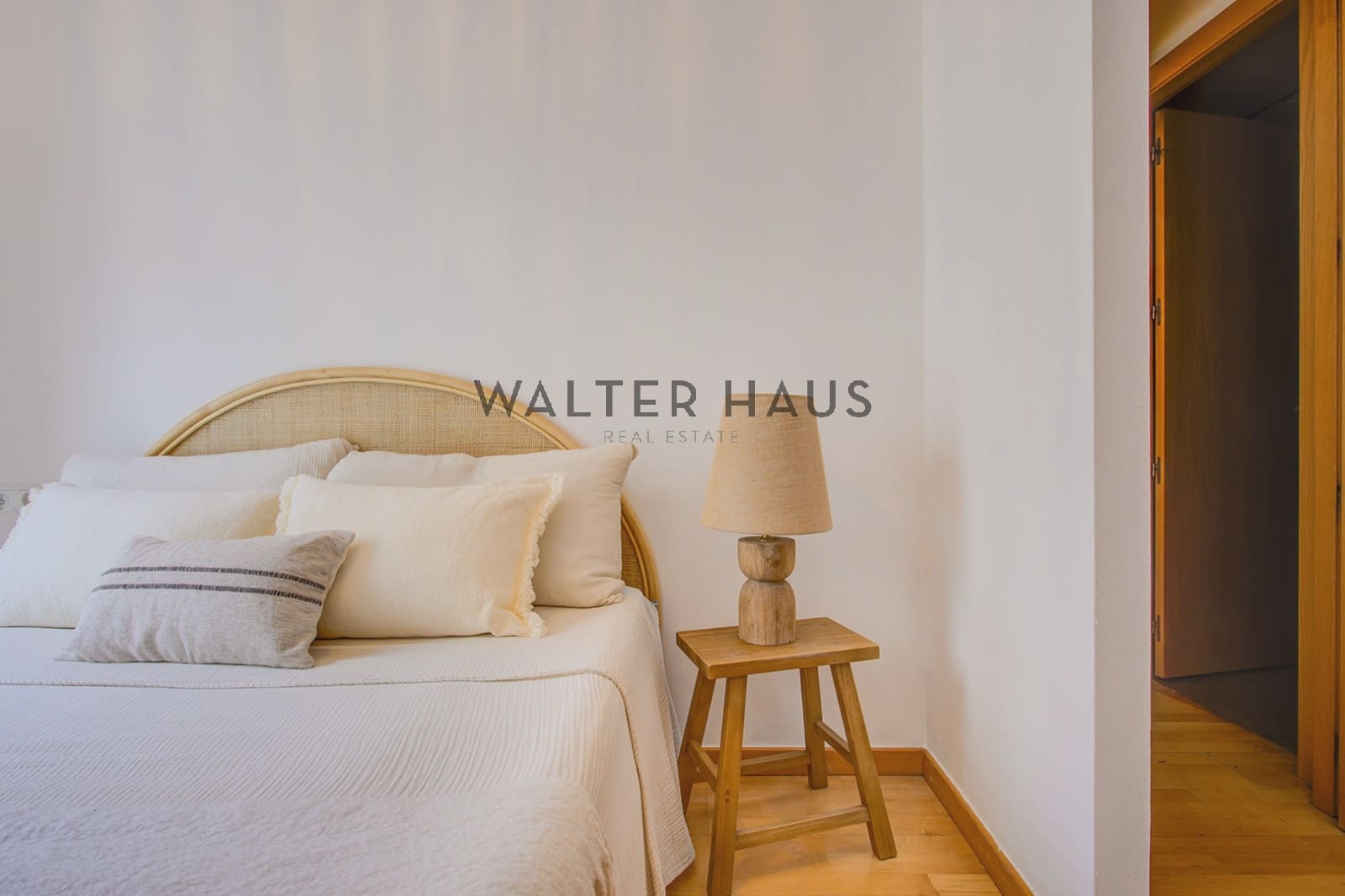 3 soveværelse Lejlighed til salg i Barcelona by - € 890.000 (Ref: 9399987)