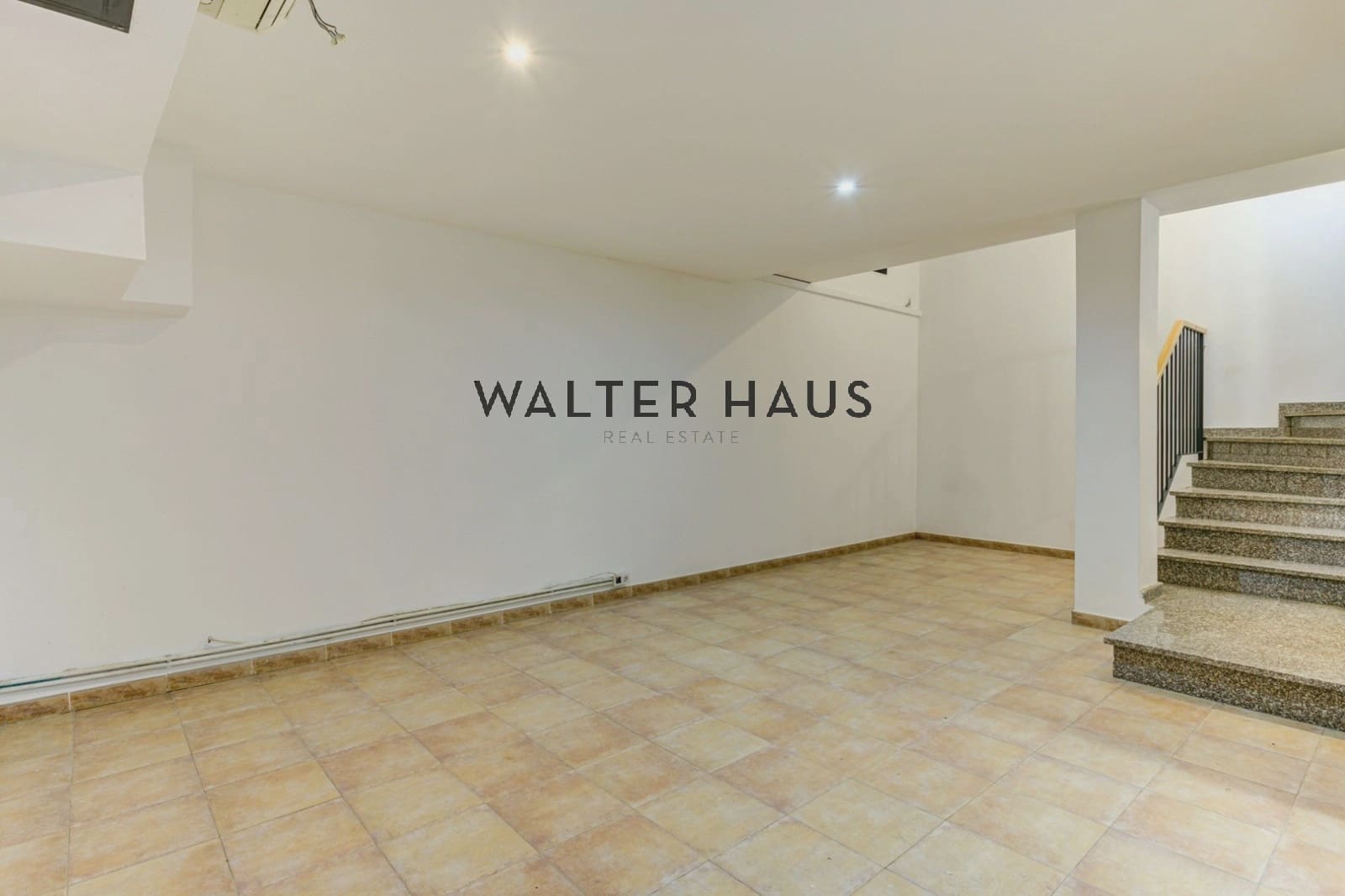 3 soveværelse Lejlighed til salg i Barcelona by - € 890.000 (Ref: 9399987)