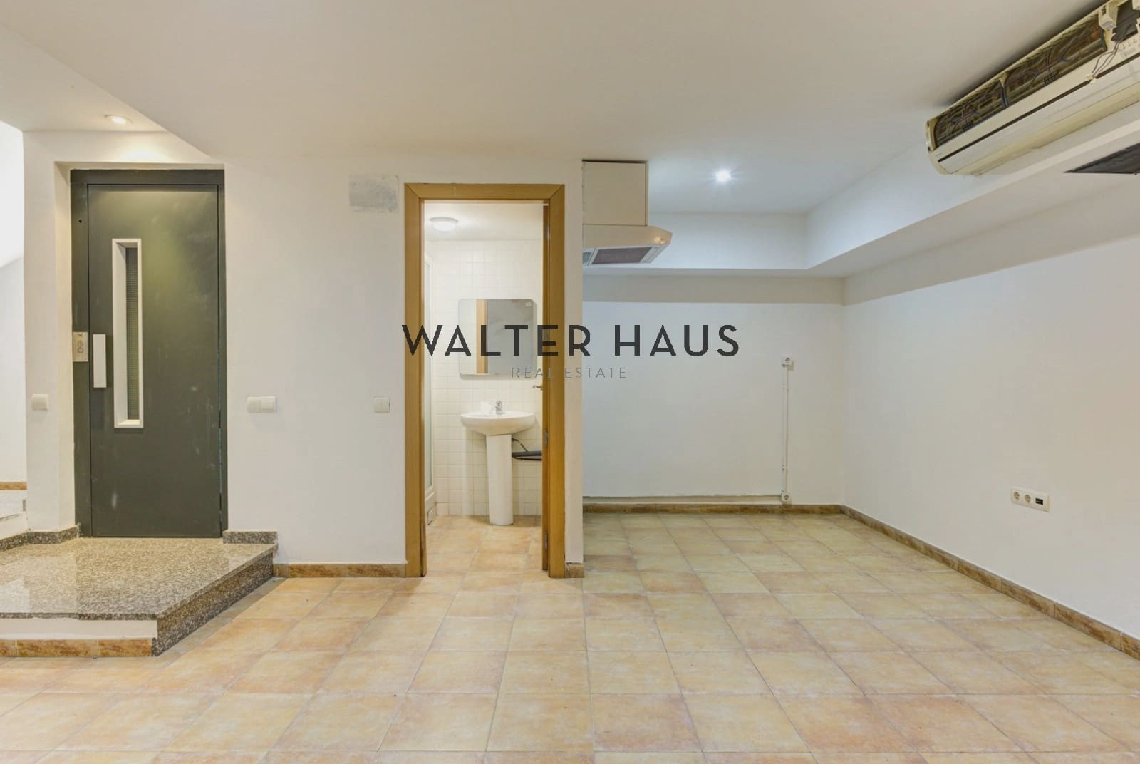 3 soveværelse Lejlighed til salg i Barcelona by - € 890.000 (Ref: 9399987)