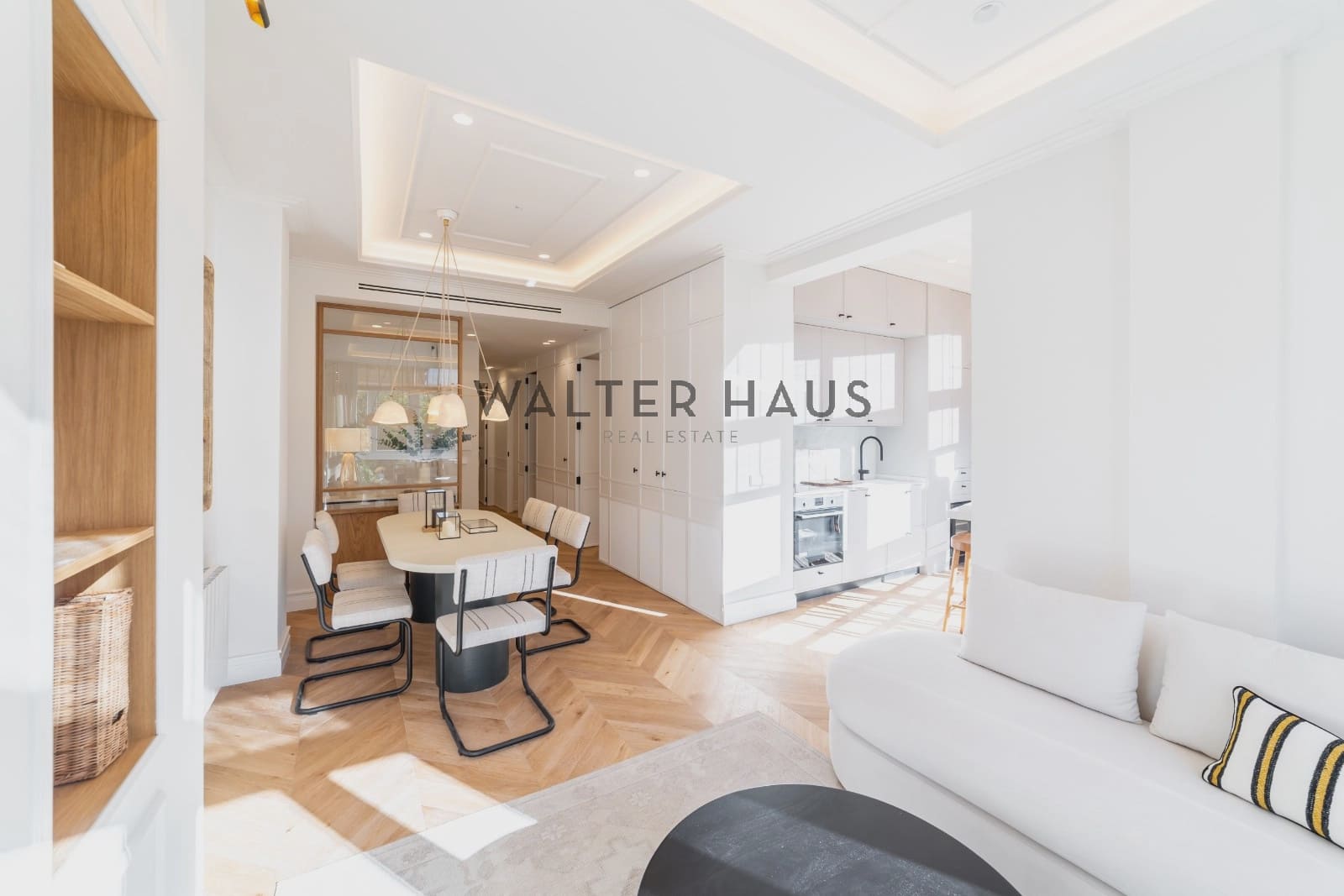 3 slaapkamer Flat te koop in Madrid stad - € 1.325.000 (Ref: 9402638)