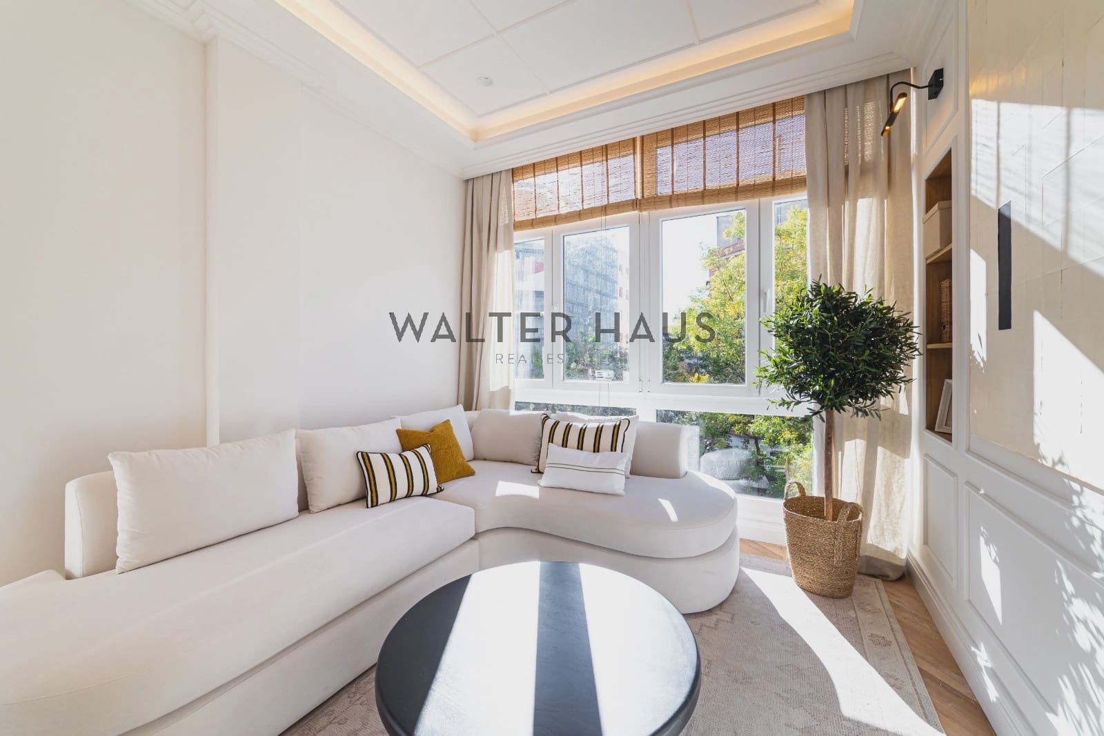 3 slaapkamer Flat te koop in Madrid stad - € 1.325.000 (Ref: 9402638)