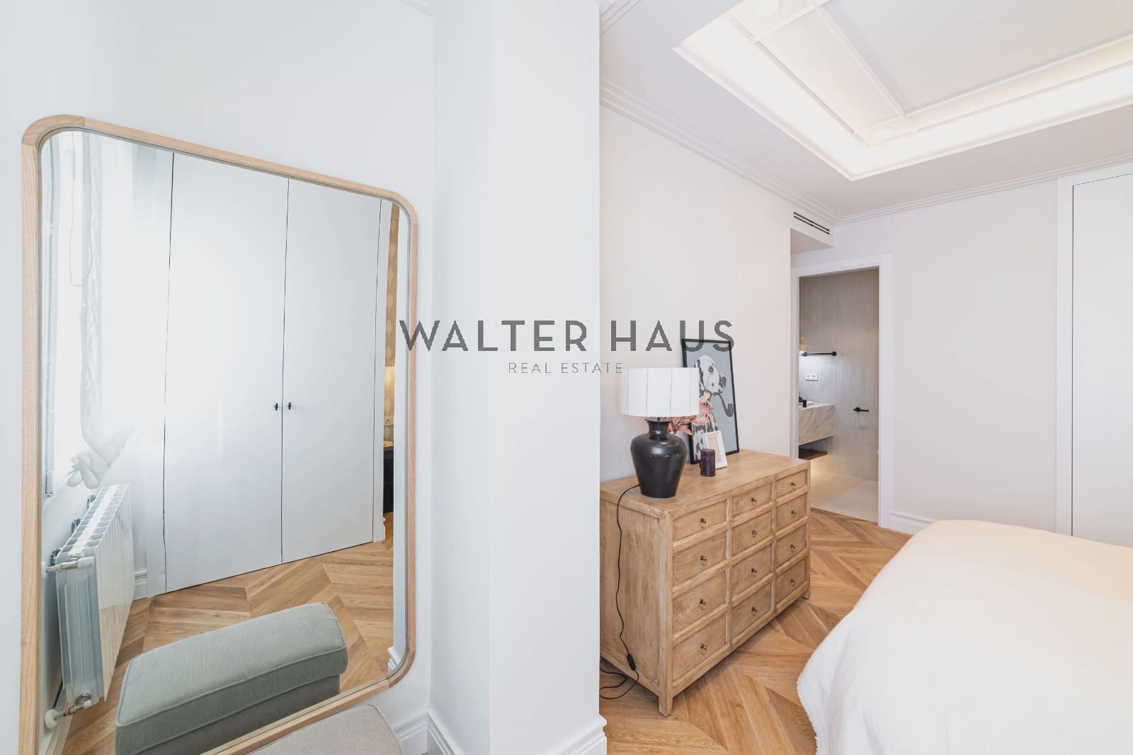 3 slaapkamer Flat te koop in Madrid stad - € 1.325.000 (Ref: 9402638)