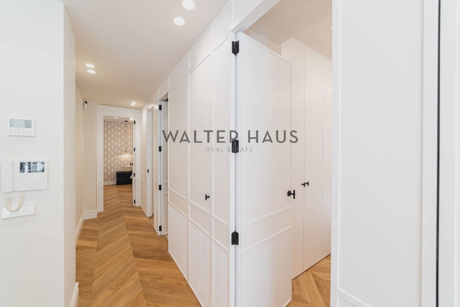 3 slaapkamer Flat te koop in Madrid stad - € 1.325.000 (Ref: 9402638)