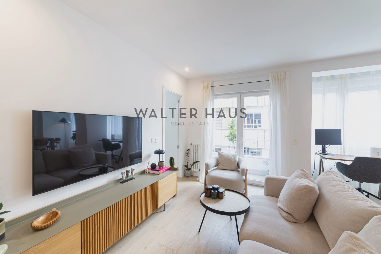 1 bedroom Flat for sale in Madrid city - € 750,000 (Ref: 9404722)