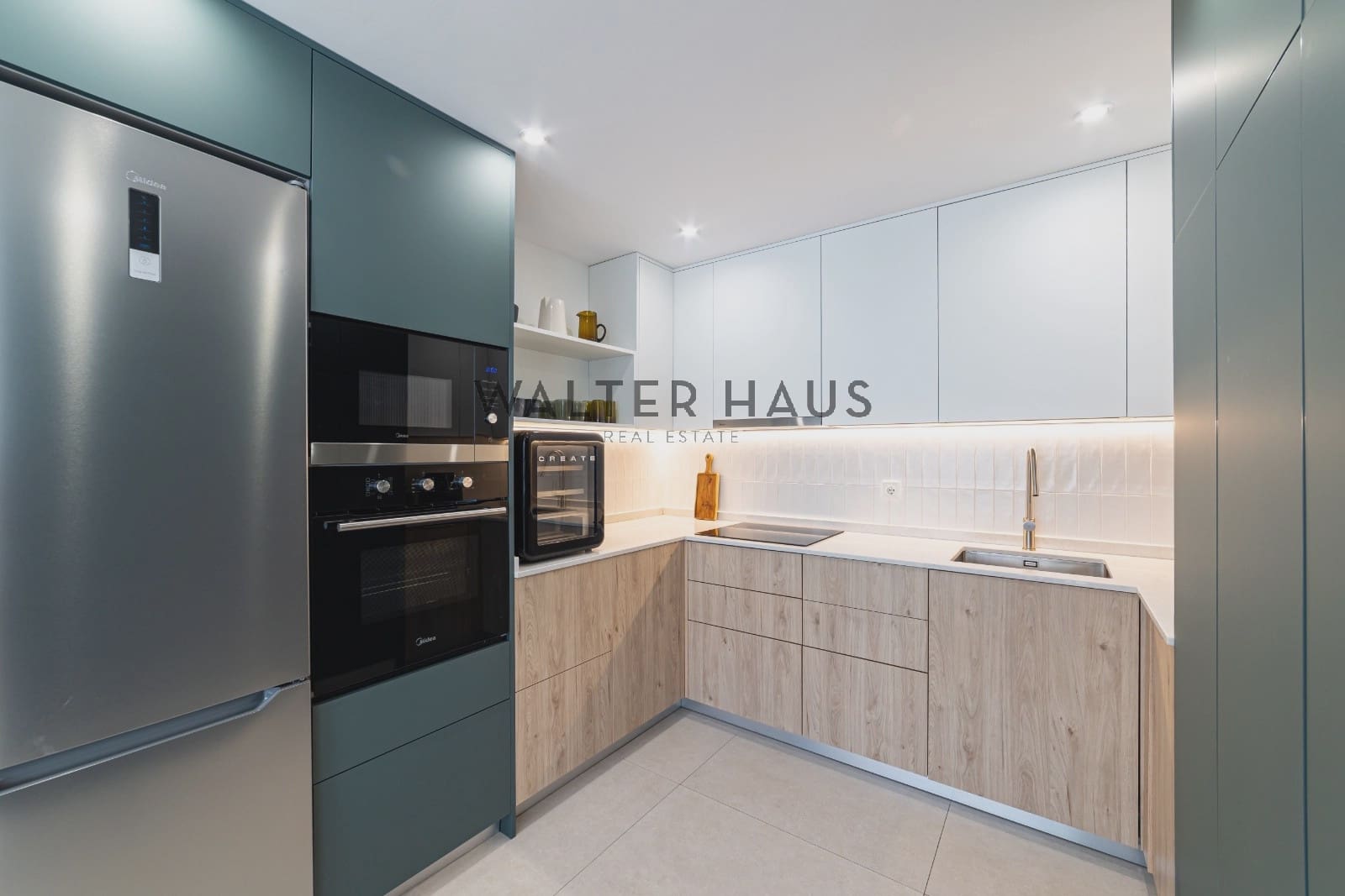 1 bedroom Flat for sale in Madrid city - € 750,000 (Ref: 9404722)