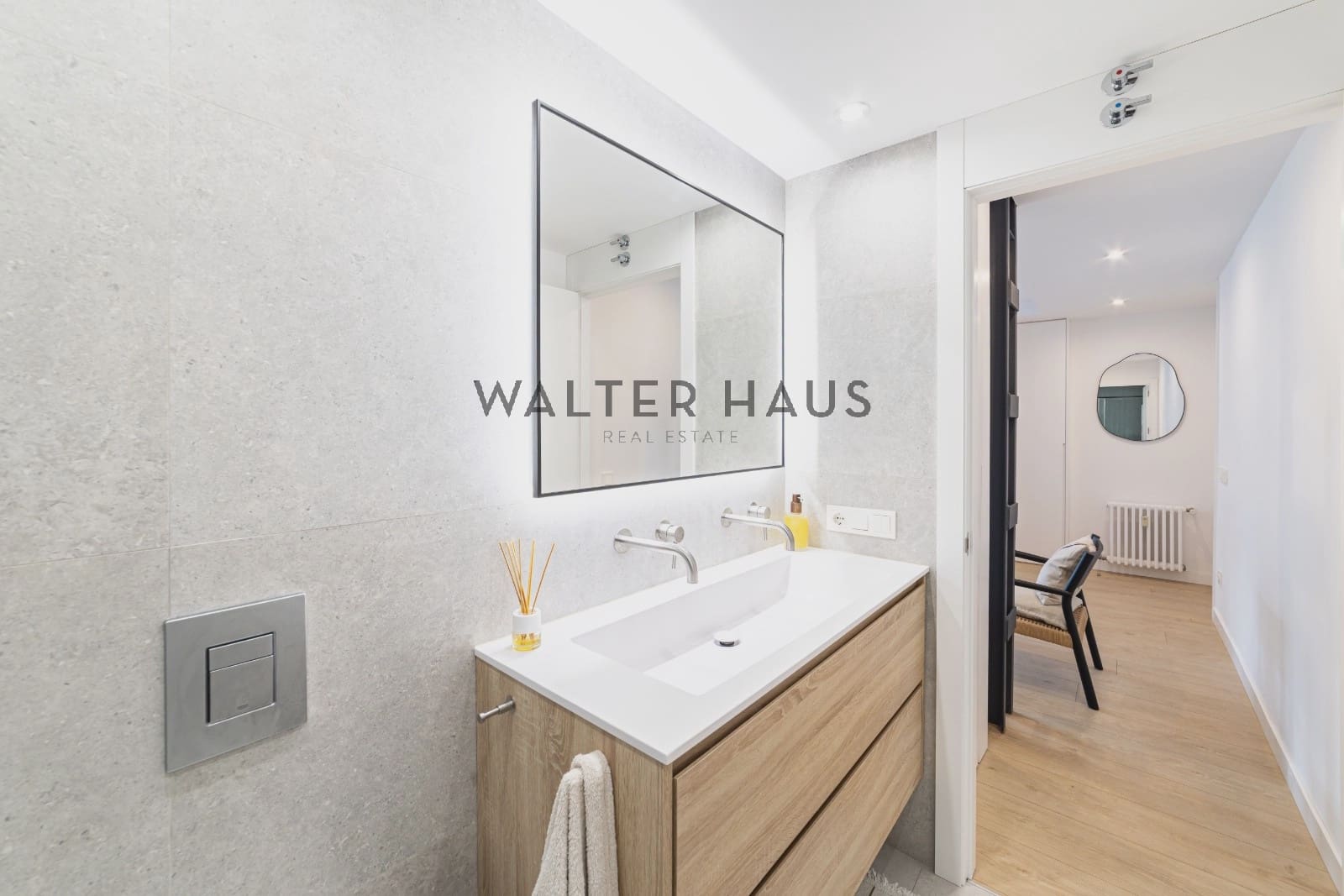 1 bedroom Flat for sale in Madrid city - € 750,000 (Ref: 9404722)