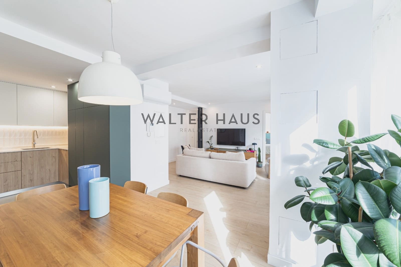 1 bedroom Flat for sale in Madrid city - € 750,000 (Ref: 9404722)