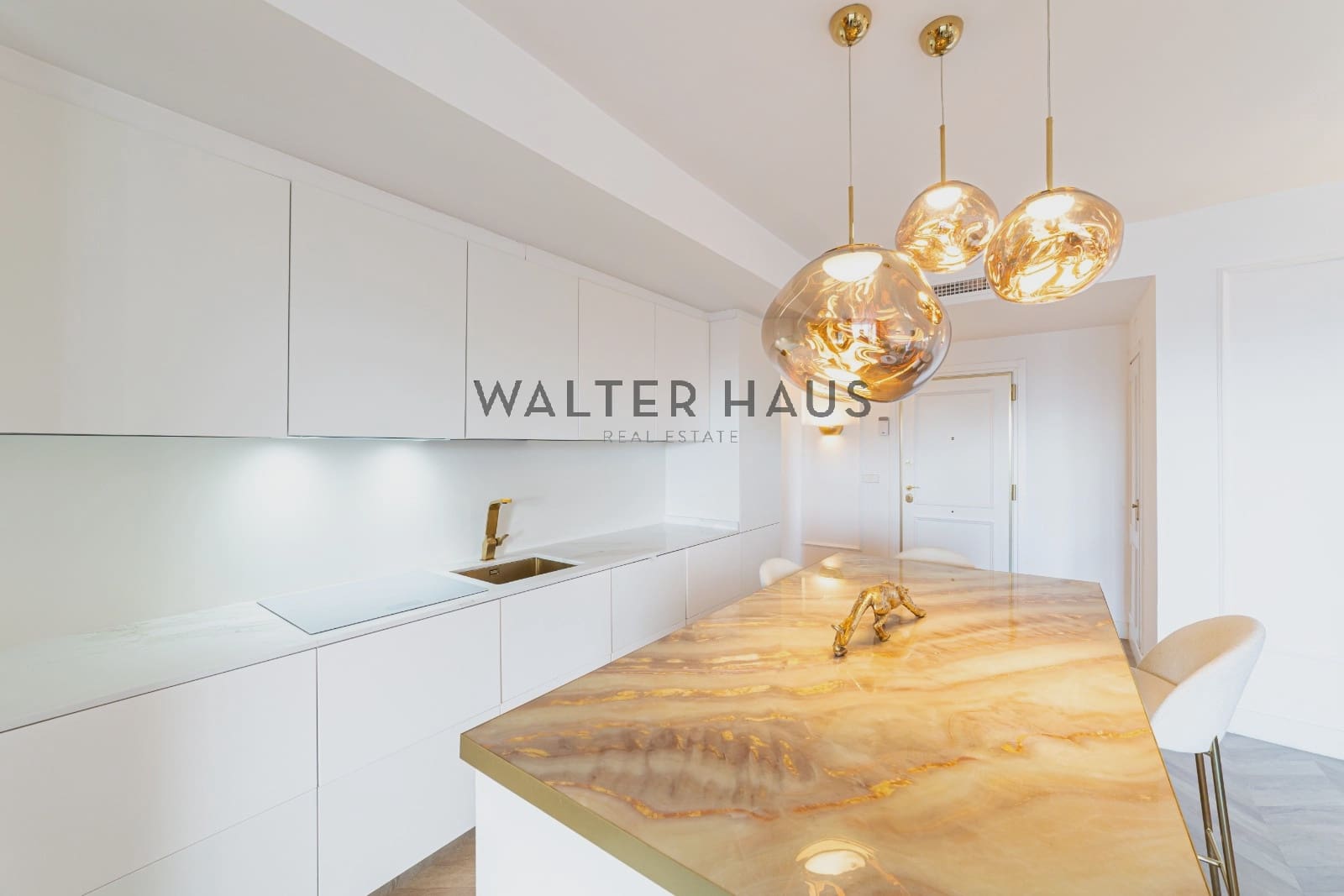 2 soverom Penthouse til salgs i Madrid by - € 1 980 000 (Ref: 9405904)