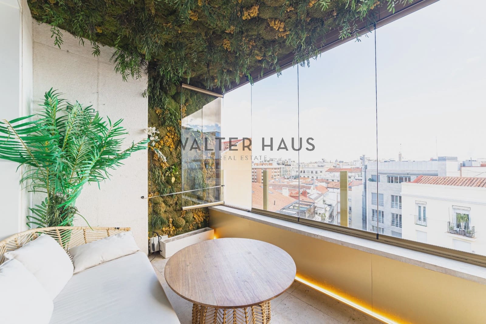 2 soverom Penthouse til salgs i Madrid by - € 1 980 000 (Ref: 9405904)