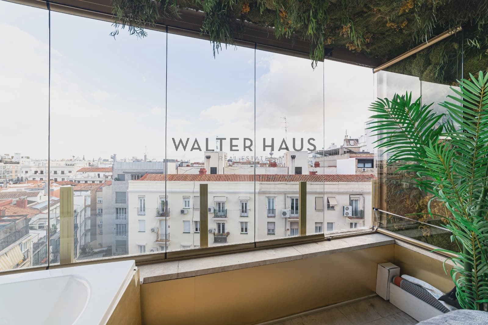 2 soverom Penthouse til salgs i Madrid by - € 1 980 000 (Ref: 9405904)