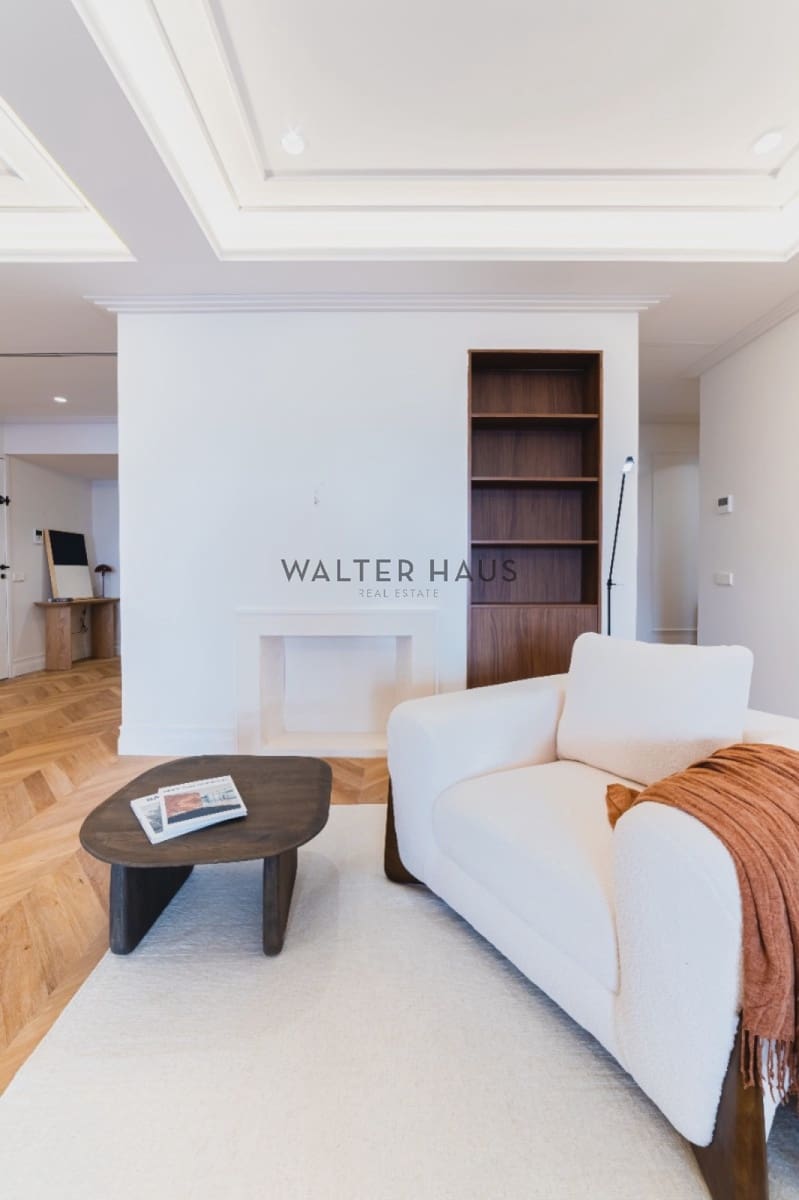 3 slaapkamer Flat te koop in Madrid stad met zwembad - € 2.550.000 (Ref: 9405905)