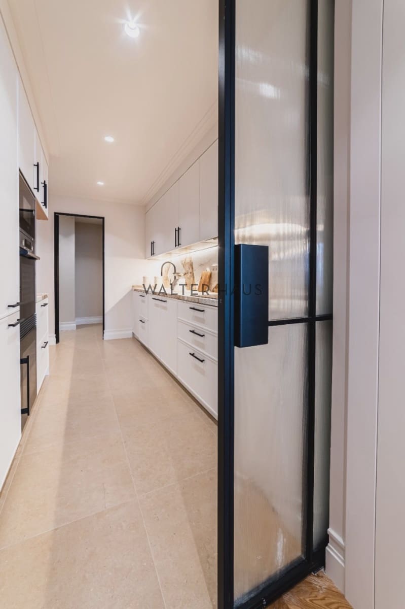 3 slaapkamer Flat te koop in Madrid stad met zwembad - € 2.550.000 (Ref: 9405905)