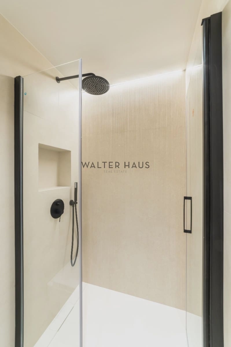 3 slaapkamer Flat te koop in Madrid stad met zwembad - € 2.550.000 (Ref: 9405905)