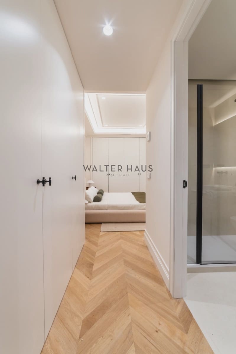 3 slaapkamer Flat te koop in Madrid stad met zwembad - € 2.550.000 (Ref: 9405905)