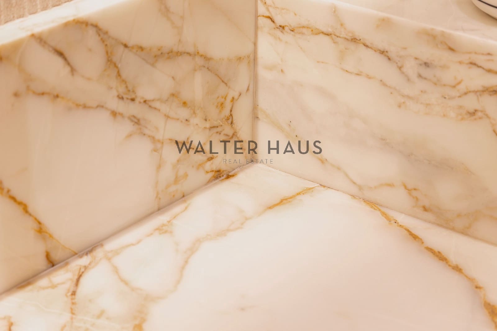 3 slaapkamer Flat te koop in Madrid stad met zwembad - € 2.495.000 (Ref: 9405905)