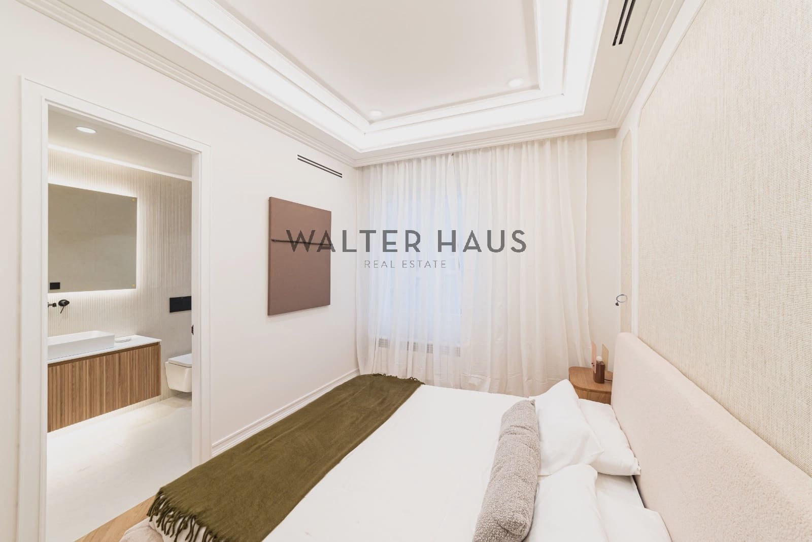 3 slaapkamer Flat te koop in Madrid stad met zwembad - € 2.495.000 (Ref: 9405905)