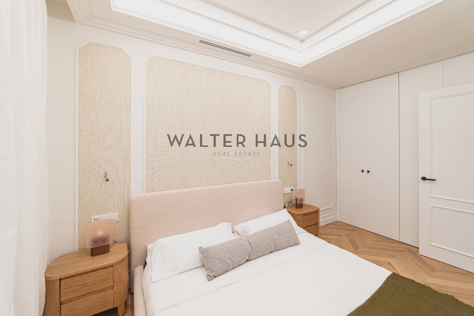 3 slaapkamer Flat te koop in Madrid stad met zwembad - € 2.495.000 (Ref: 9405905)