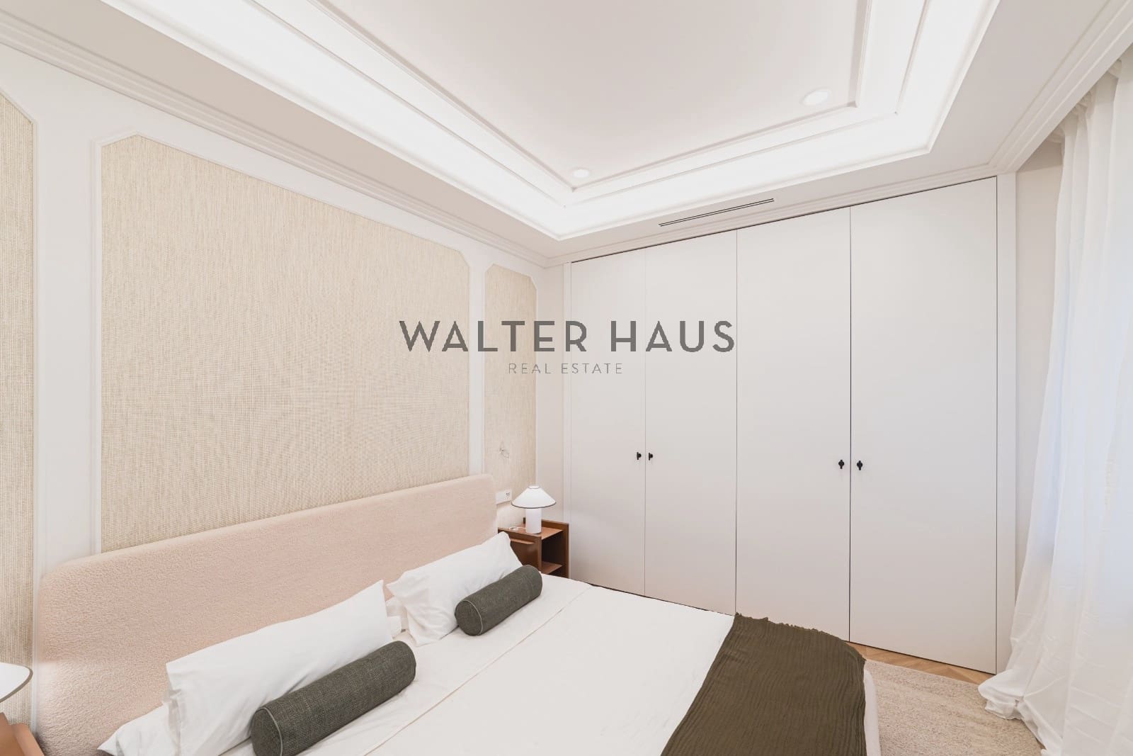 3 slaapkamer Flat te koop in Madrid stad met zwembad - € 2.495.000 (Ref: 9405905)