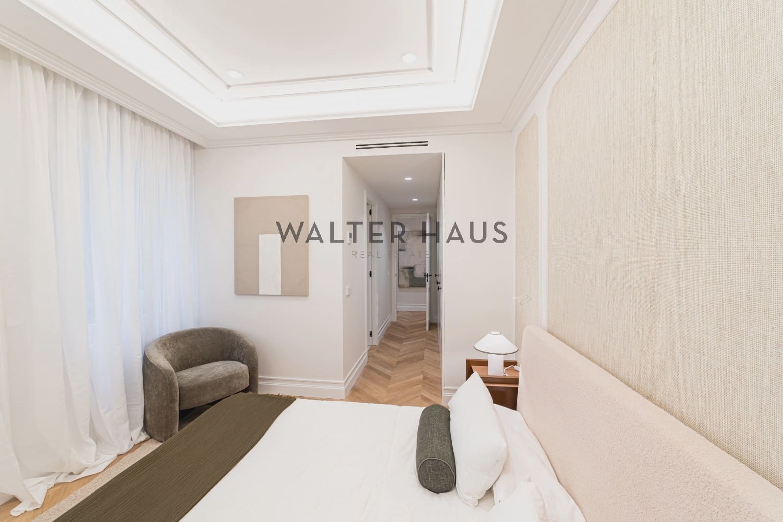 3 slaapkamer Flat te koop in Madrid stad met zwembad - € 2.495.000 (Ref: 9405905)