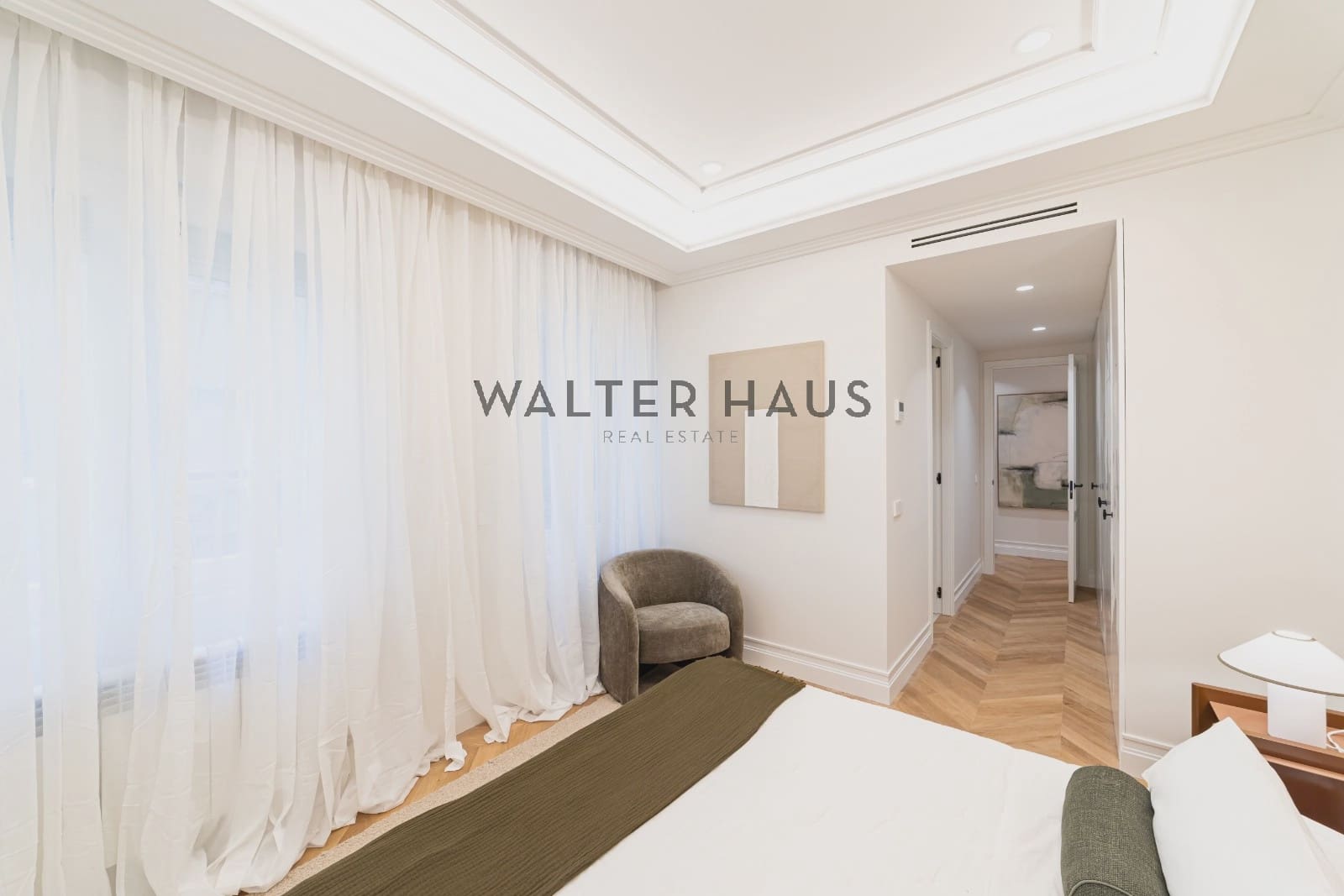 3 slaapkamer Flat te koop in Madrid stad met zwembad - € 2.495.000 (Ref: 9405905)