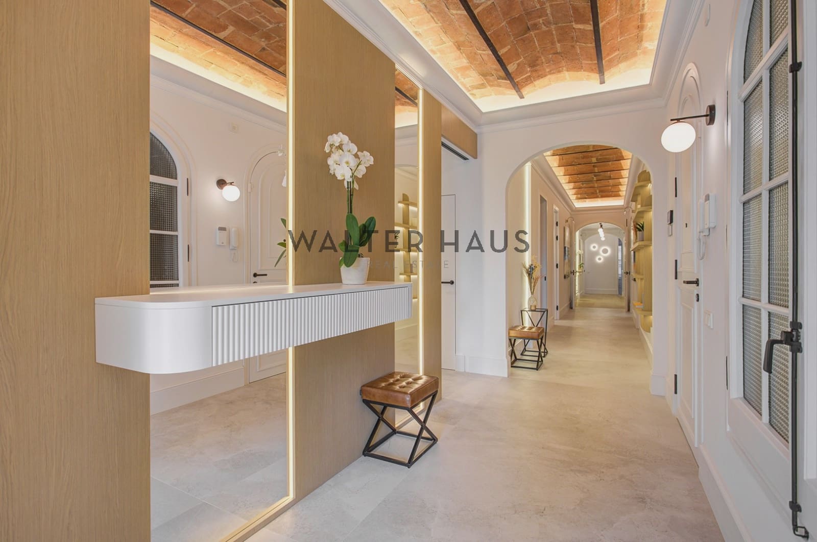 5 bedroom Flat for sale in Barcelona city - € 2,450,000 (Ref: 9412838)