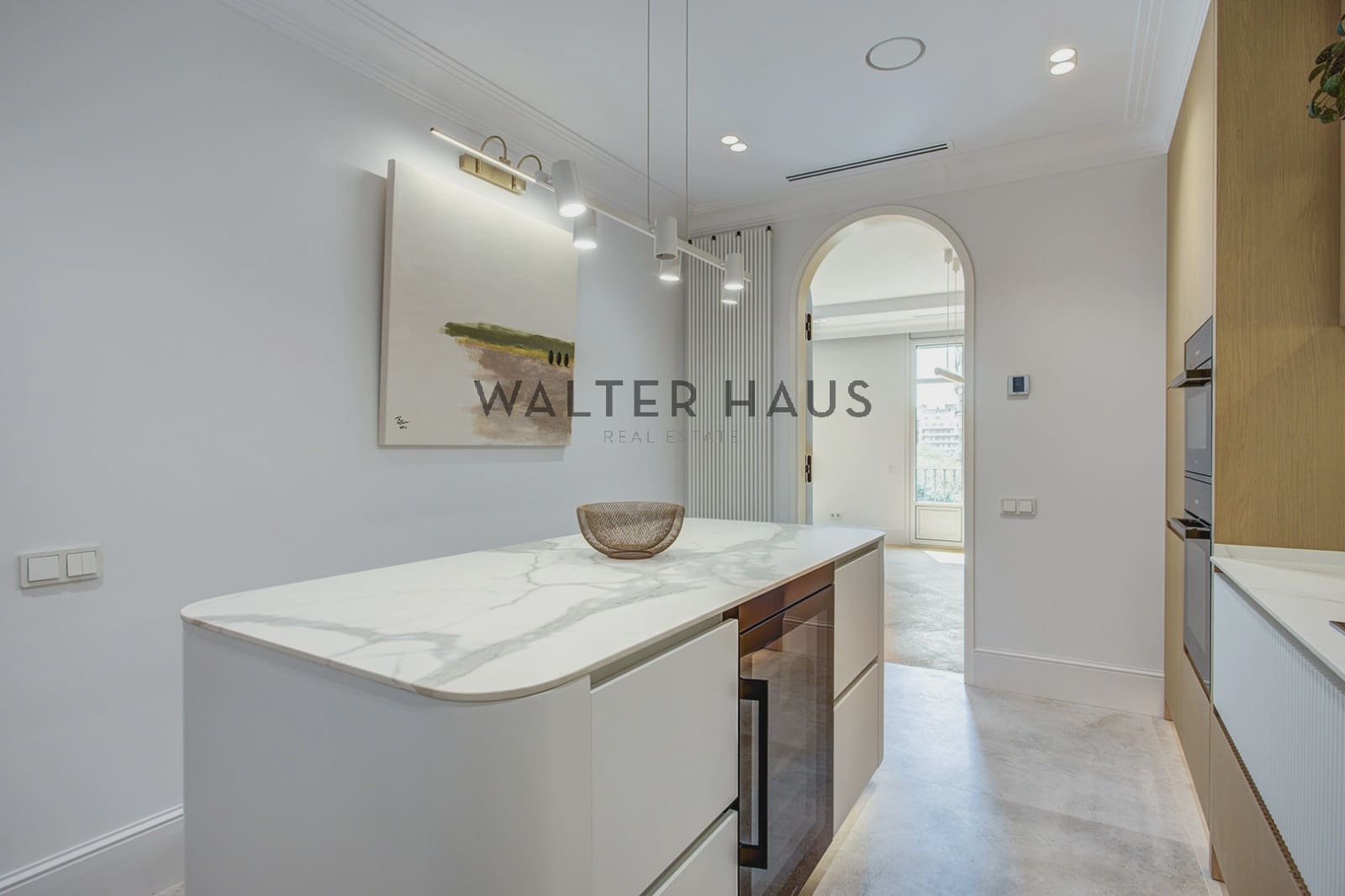 5 bedroom Flat for sale in Barcelona city - € 2,450,000 (Ref: 9412838)
