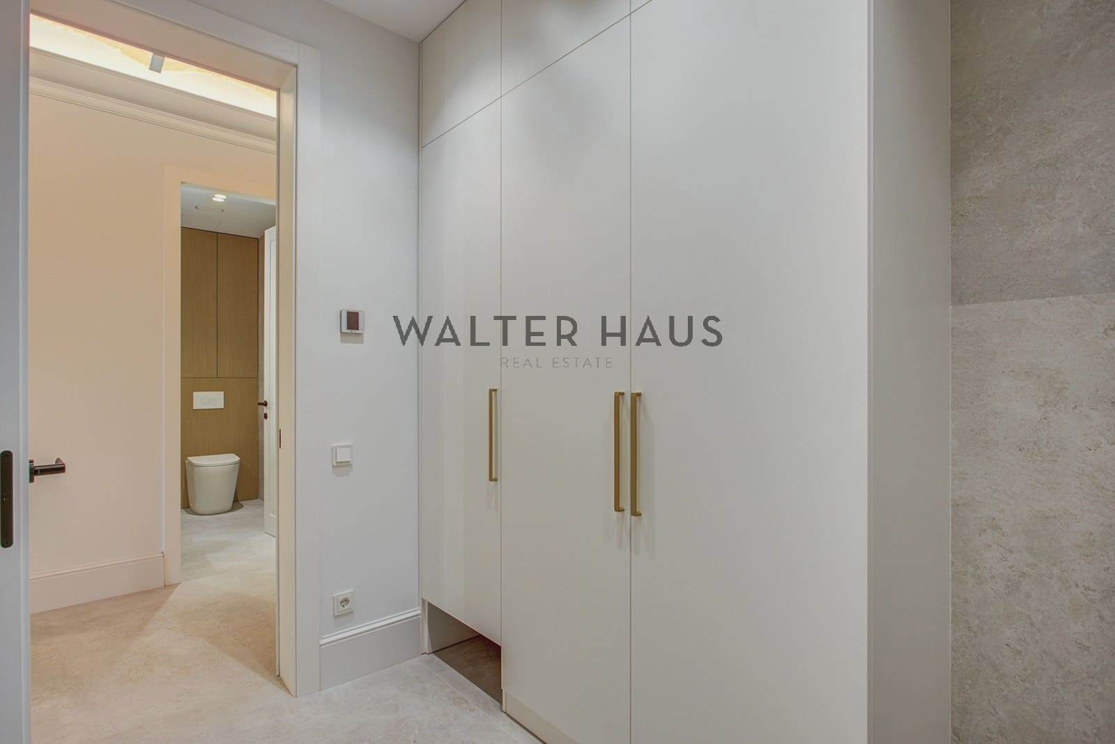 5 bedroom Flat for sale in Barcelona city - € 2,450,000 (Ref: 9412838)