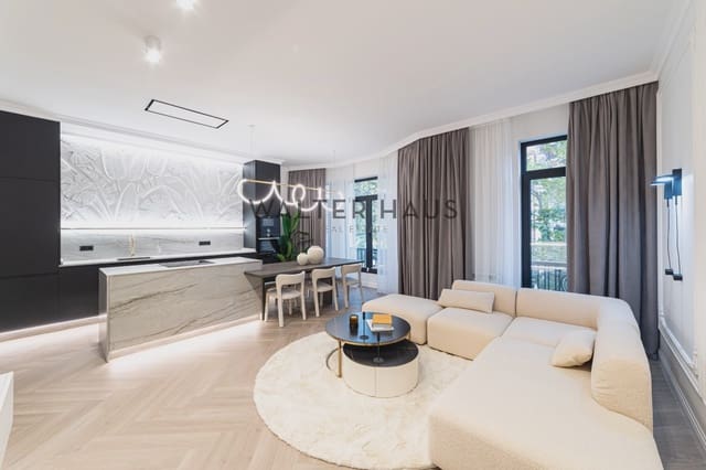 Piso de 2 habitaciones en Castellana, Madrid ciudad en venta - 2.249.000 € (Ref: 9413416)