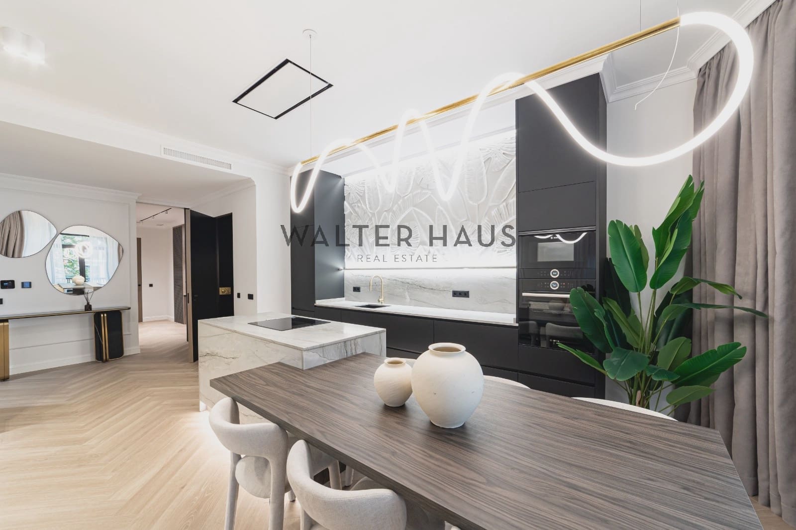 Piso de 2 habitaciones en Madrid ciudad en venta - 2.249.000 € (Ref: 9413416)