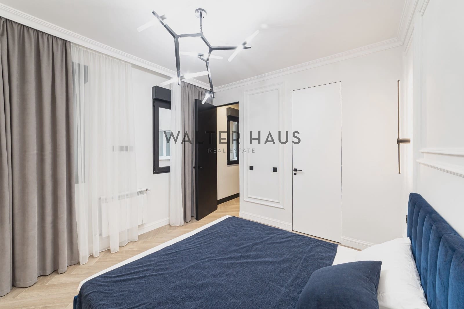 Piso de 2 habitaciones en Madrid ciudad en venta - 2.249.000 € (Ref: 9413416)