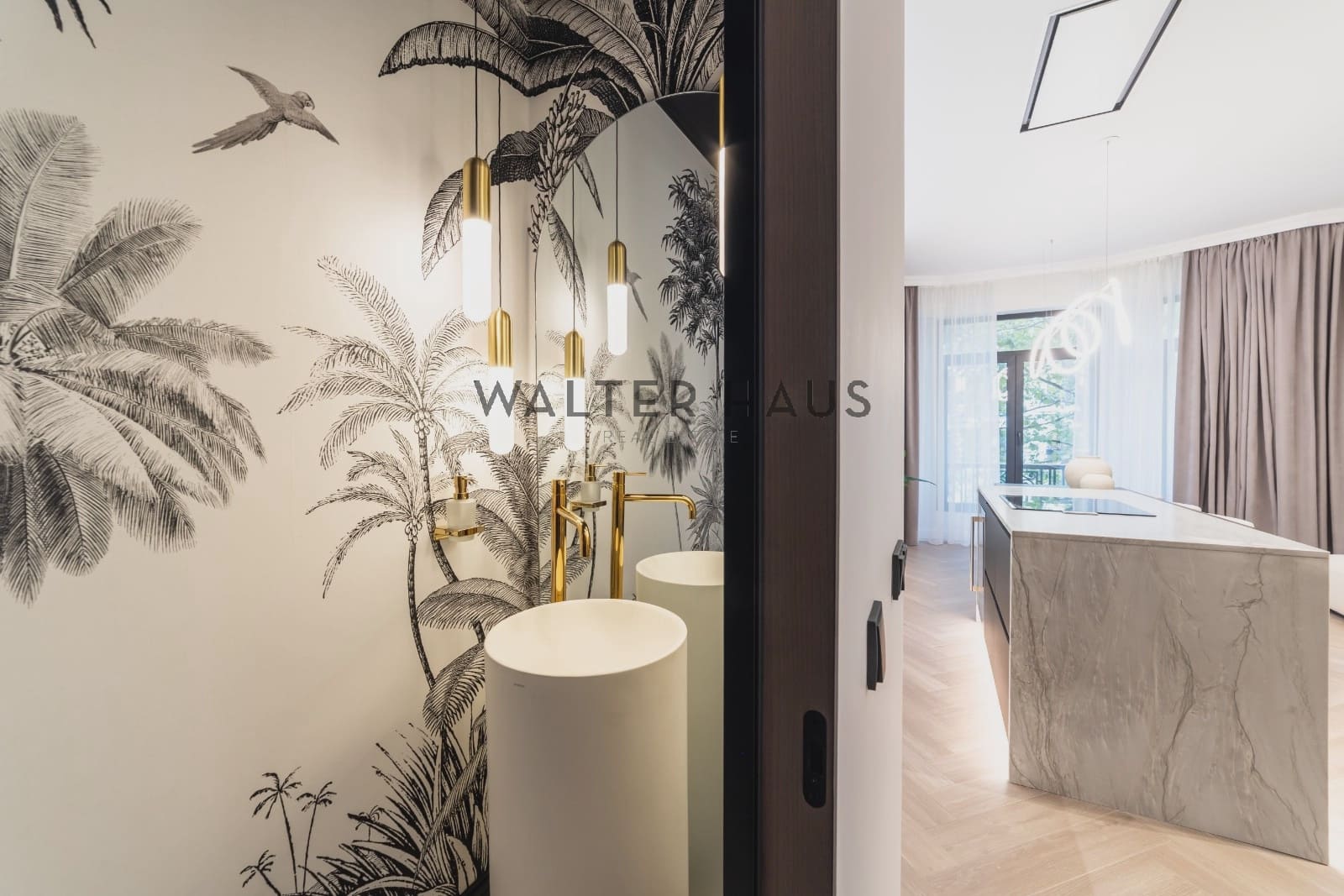 Piso de 2 habitaciones en Madrid ciudad en venta - 2.249.000 € (Ref: 9413416)